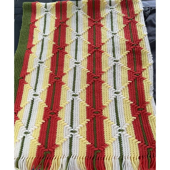 Homemade Afghan with Fringe - Picture 4 of 5